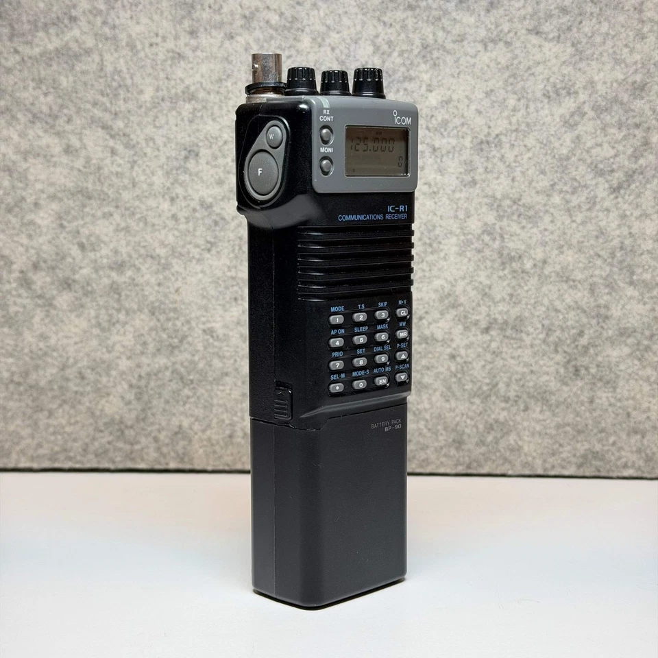 ICOM IC-R1 Wideband Scanner Receiver 0.1-1300MHz NO GAPS - Image 3 of 4