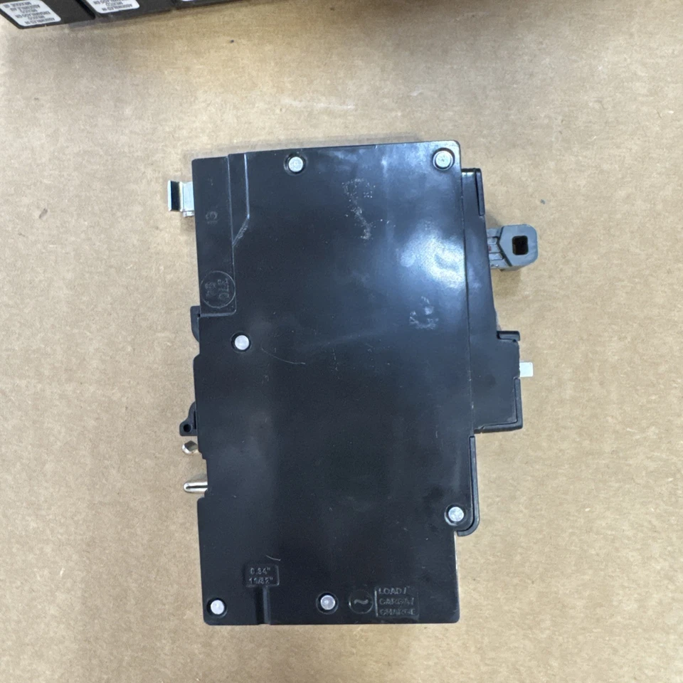 10 PCS Square D QO115PAF - 1P - 15A - AFCI Circuit Breakers - Image 3 of 4