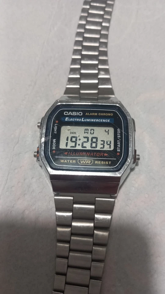 Orologio Casio - Immagine 2 di 3