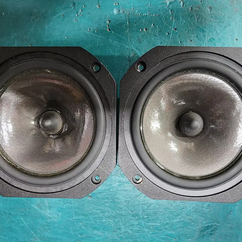 Audax HM170Z18 High-End 6.5-inch Midwoofer with HDA AeroGel Cone
