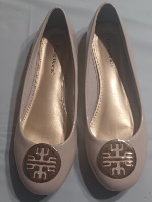 Pierre Dumas Shoes Size 6 1/2M Beige Patten Leather Flat