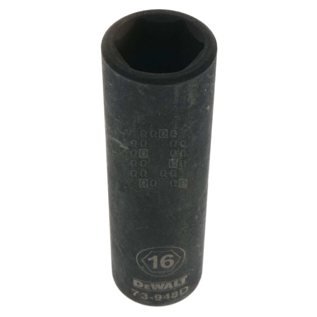 dwedwe DeWALT DWMT73948OSP 16mm Black Deep Impact Socket, 1/2