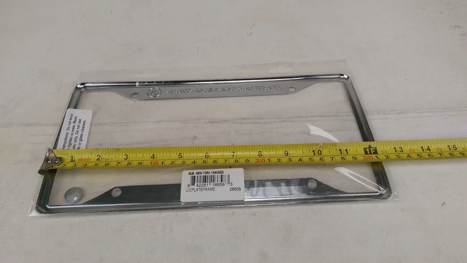 Nuevo 1 marco de matrícula cromado y 4 tapones de rosca de colores MLB Atlanta Braves Foto 3 de 4