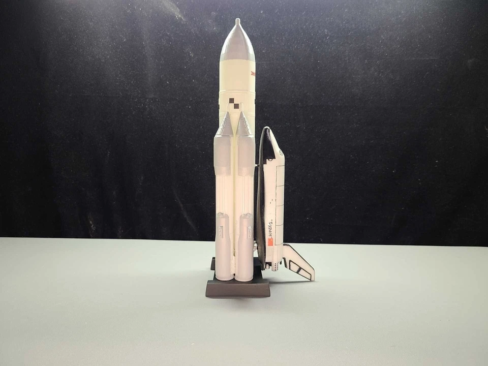 Modelo de cohete transbordador espacial Buran Energy 1:200 acabado pintado 30 cm/12 pulgadas Foto 4 de 4