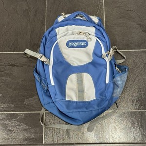 jansport air vital backpack Central Adaptive With a signature suede leather base and classic JanSport front organiser pocket JanSport Seattle Pack Durable