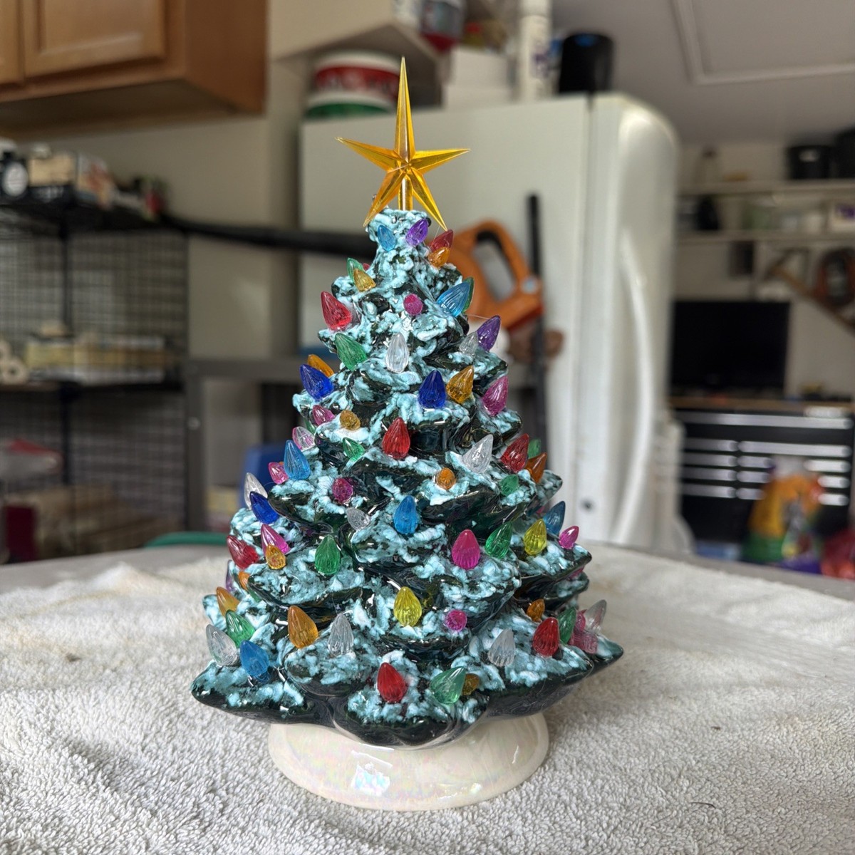 希少激レア品【Kim Songhe】X'mas Tree Saint Croix Fir with Sparkle LEDs, Gabriel Tree® Artificial