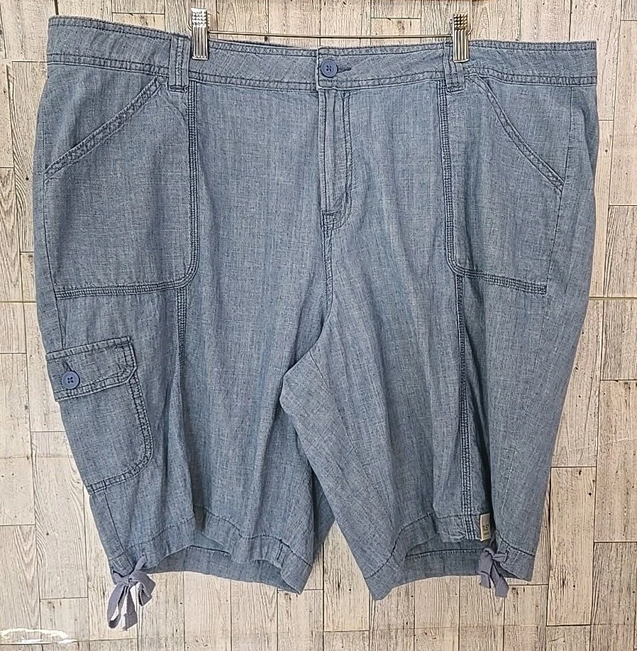 Bermuda Femme St John's Bay - Coupe Classique 'Secretly Slender', Taille 24W, Neuf Avec étiquette