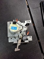 GENUINE THERMADOR BUILT-IN Oven Door Latch # 00489102 489102 $159.99 GENUINE THERMADOR BUILT-IN Oven Door Latch # 00489102 489102 $159.99