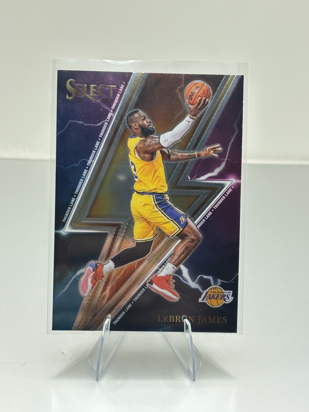 2023-24 Panini Select Thunder Lane Silver Prizm LeBron James #8