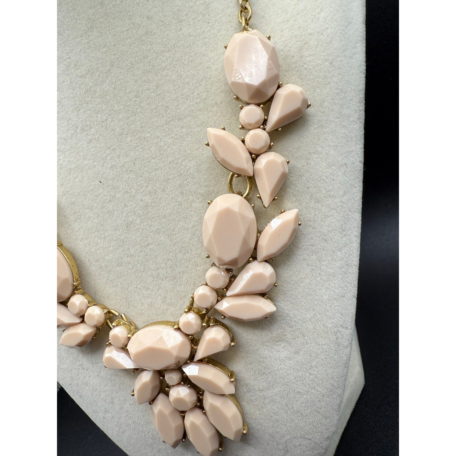 J Crew Signed Blush Color Statement Necklace and … - image 6