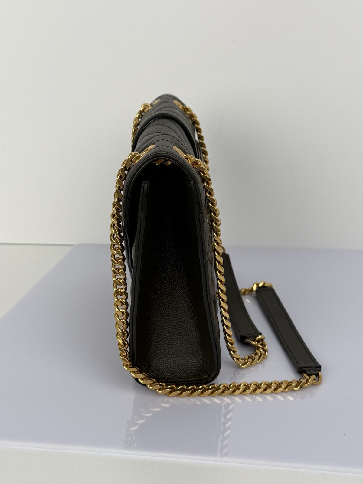 Borsa a tracolla Saint Laurent Busta Media Matelasse Grana Verde Oliva Pelle