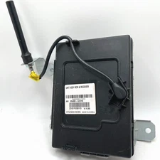 2017 Hyundai Santa Fe Body Control Module w/ Antenna BCM 95400-4Z310