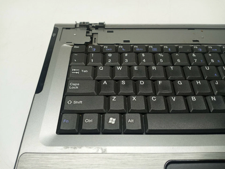 Gateway MT6705 Bottom Casing Laptop MA7 Touchpad No Bottom Covers  - Image 2 of 4