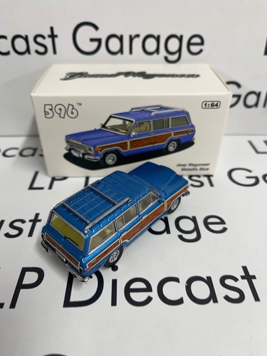 596 Model Jeep Wagoneer Blue w/ Wood Sides 1:64 Diecast - Picture 2 of 2