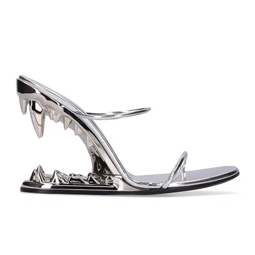 Neu Metallzähne Sandalen mit profilierten Absätzen modische hochhackige Damensandalen - Bild 2 von 39