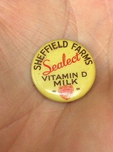 VTG Advertising Pin SHEFFIELD FARMS SALECT VITAMIN D MILK AMERICAN MEDICAL ASSN