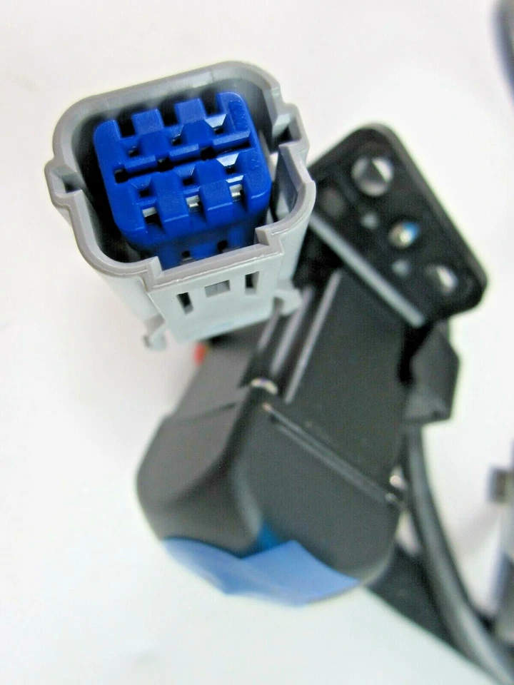 GENUINE !! FRONT BLIND CAMERA FITS 2017-2018 KIA OPTIMA 95780-D5100 Foto 3 de 4