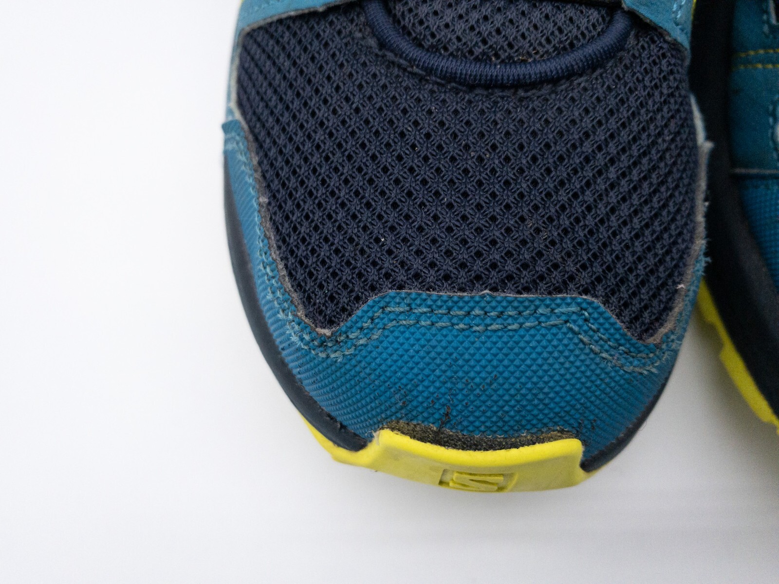 Salomon scarpa da trail running da donna scarpa per il tempo libero sneaker taglia 39 EU art. 6016 100