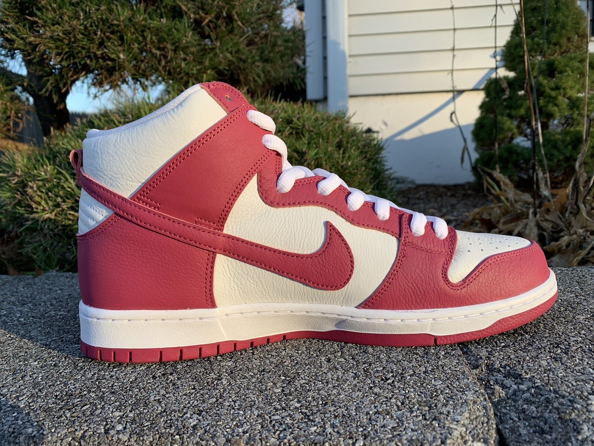 新品未使用　NIKE SB DUNK HIGH PRO ISO SWEETBEE Nike SB Dunk High Pro Orange label ISO 'Sweet Beet' DQ4485