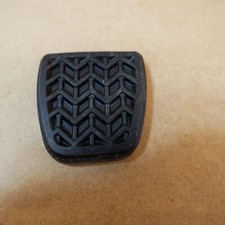 TOYOTA LandCruiser GRJ HZJ Auflage Gummi Bremspedal Kupplungspedal J7 orig. NEU