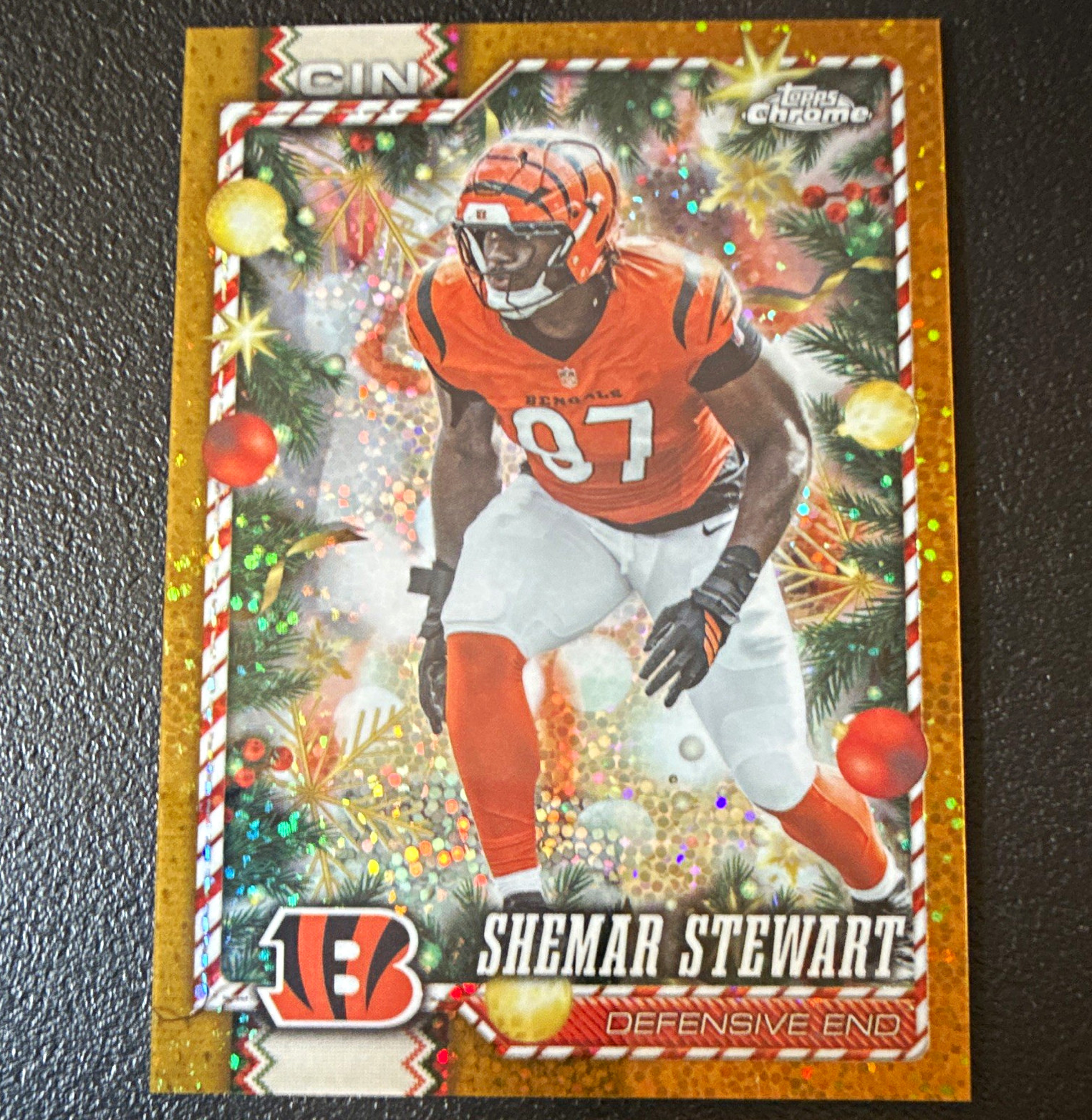 Topps 2025 Chrome Holiday Shemar Stewart #115 Gold /50 Bengals