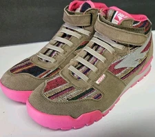 Hi Tec Sierra Lite Original Wooly & Pink Womens Sz 7 Hiking Boots  NWOB