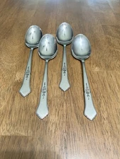 Oneida ASHMORE Burnished Stainless Flatware -- Set of 4 Place Oval Soup Spoons