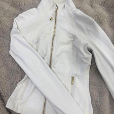 lululemon Define Jacket Nulu White Size 8 Full Zip Pockets Slim Fit