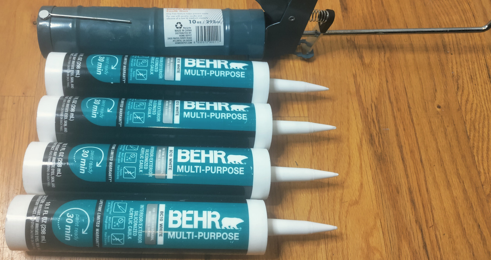 Lot of 4 Behr Siliconized Acrylic Caulk BC10 White 10.1oz with Anvil GUN