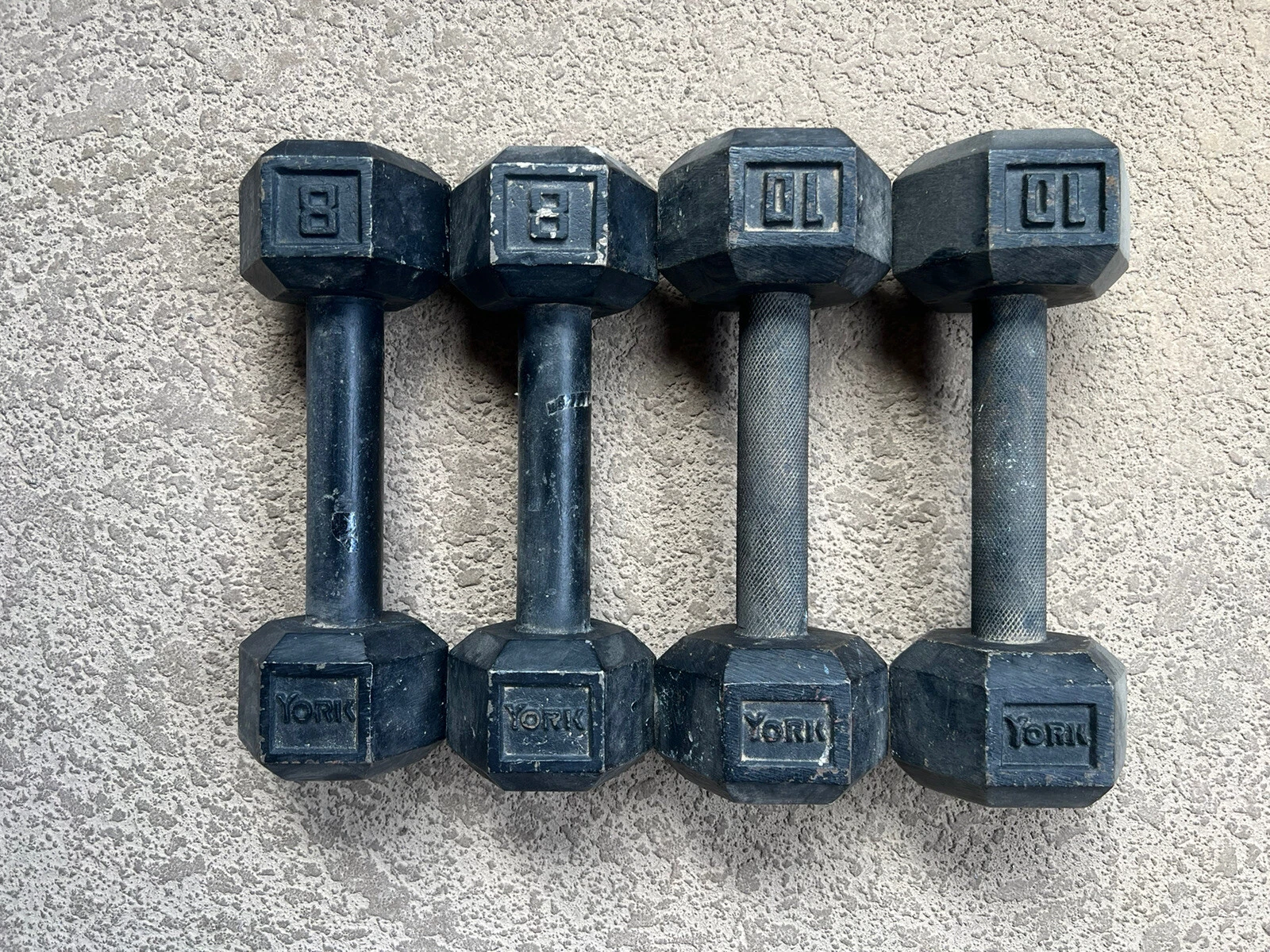 Vintage York Dumbbell Set 2 x 8lbs + 2 x 10 lbs Black Hex Head 36 lbs total