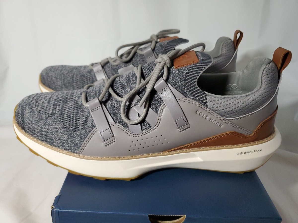 Cole Haan Men display picture 1
