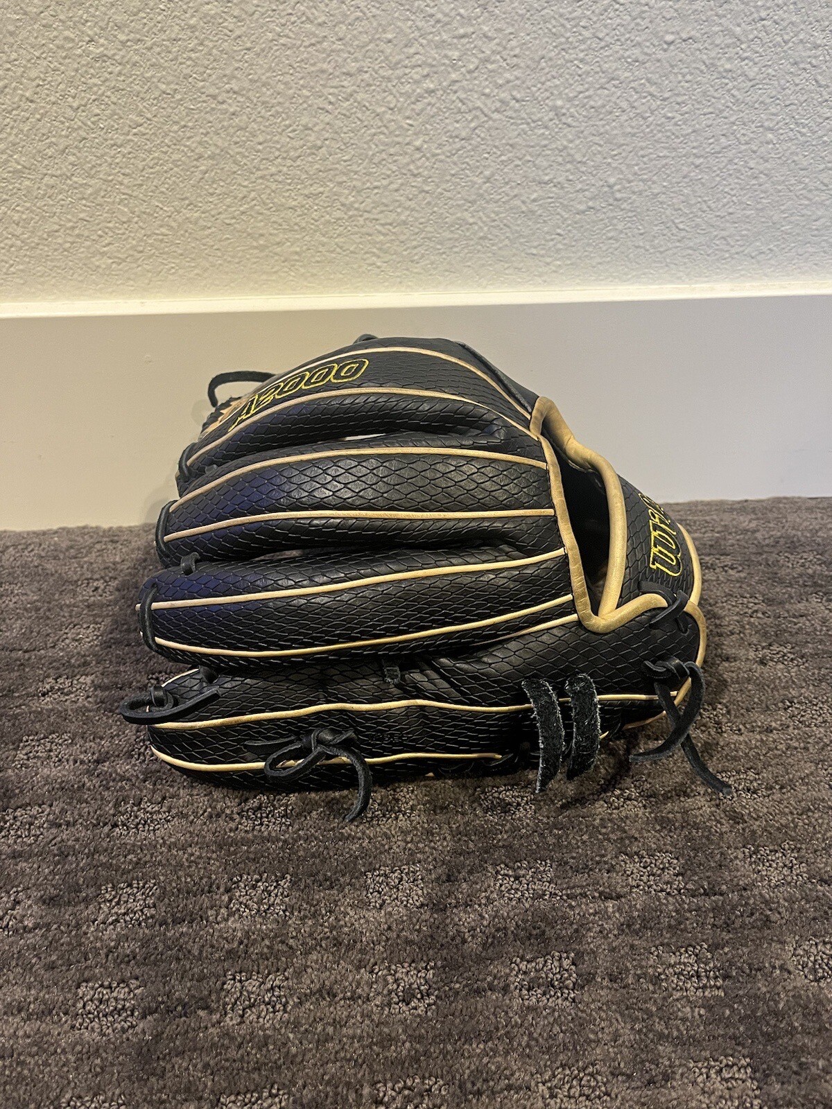 wilson a2000 11.75 baseball glove eBay