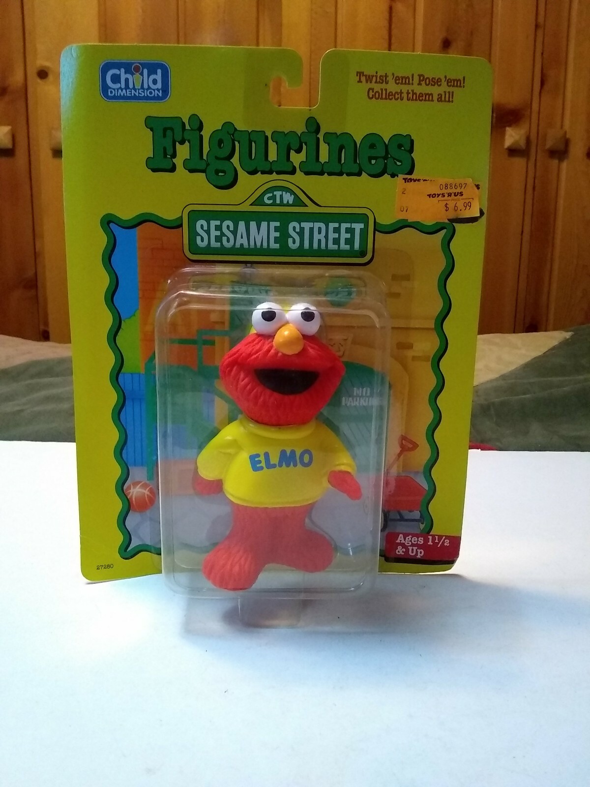 Vintage 1993 Sesame Street Elmo Figurine by Child Dimension Twistable