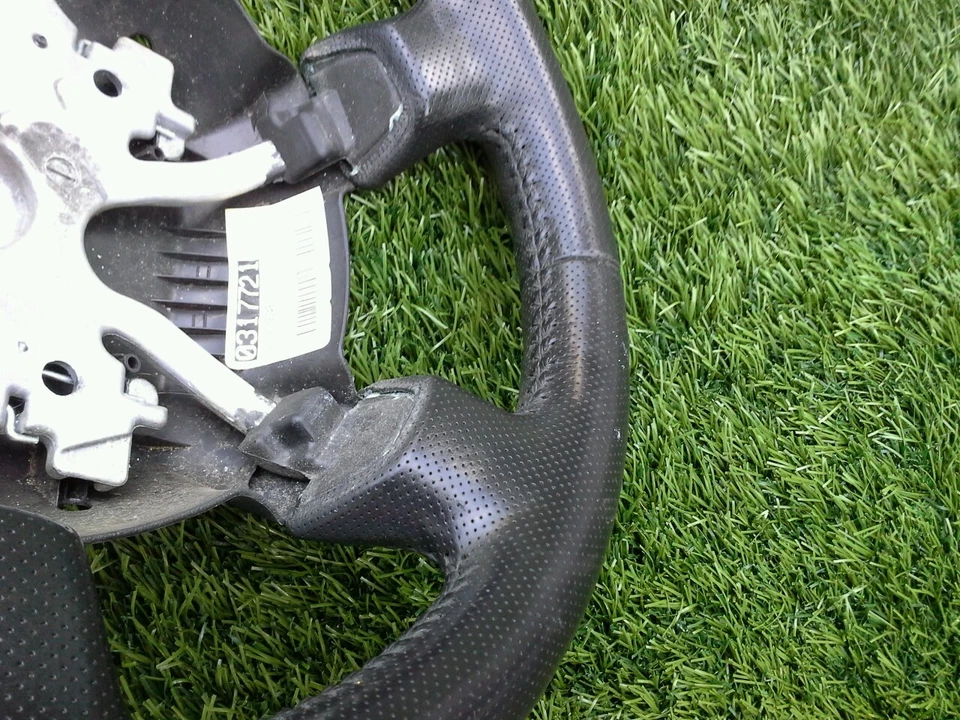 2006-2010 HUMMER H3 DRIVER STEERING WHEEL BLACK OEM SEE PHOTO 10-06 - Image 4 of 4