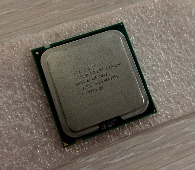 Intel Core 2 Extreme X6800 2.93GHz 4MB 1066MHZ FSB CPU SL9S5 LGA775 - Image 2 of 4