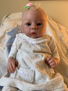 harlow by laura tuzio ross