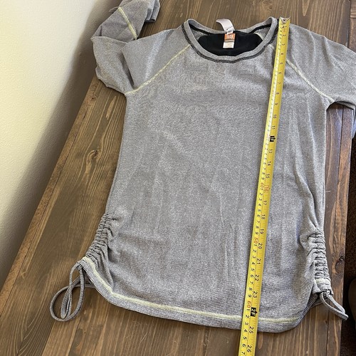 Lucy Womens Small Grey White Long Sleeve Stripe Athletic Work Out T-Shirt - Picture 7 of 7