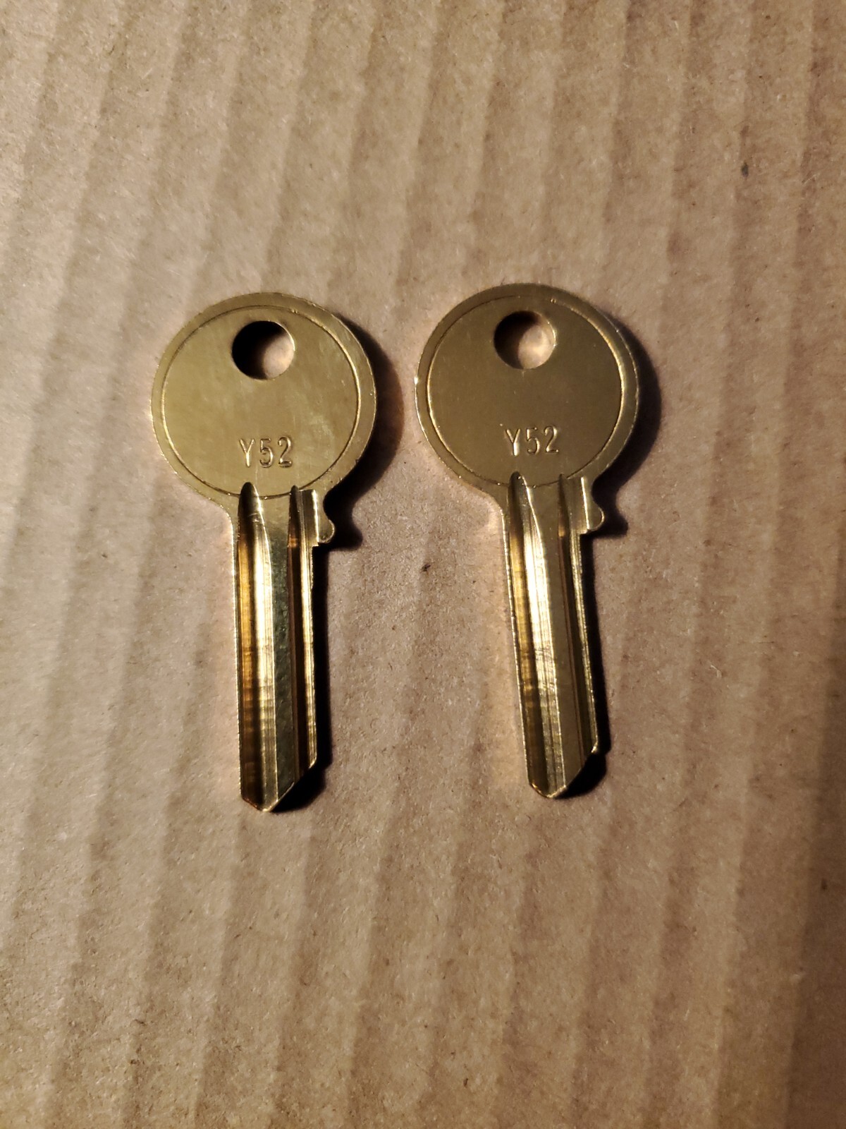 2 Chateau Padlock Key Blank Commercial Residential Keys Y52 eBay