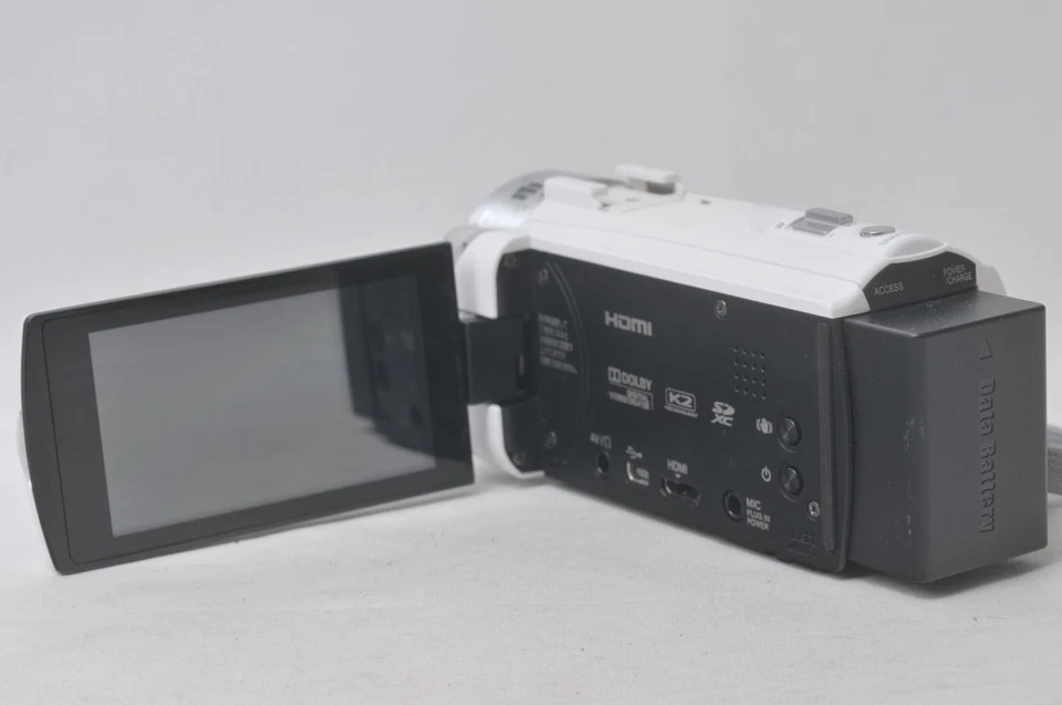 @ SakuraDo @ Excellent! @ JVC Everio GZ-E765 AVCHD Full HD Digital Video Camera - Image 3 of 4