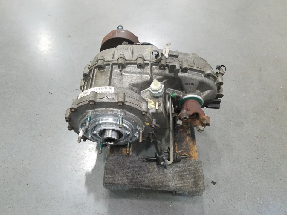 2006 Jeep Wrangler TJ Rubicon 4x4 NV241J 4:1 RockTrak Transfer Case #62517 A3 - Image 3 of 4