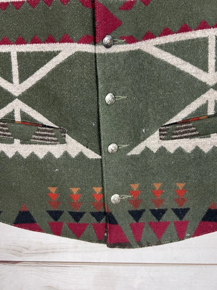 Pendleton Vest Mens 48 Wool Western Aztec Southwest Made USA Pockets - Image 4 of 4