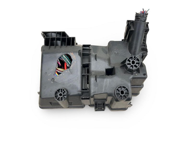 2020-2025 Nissan Sentra Engine Compartment Fuse Box OEM