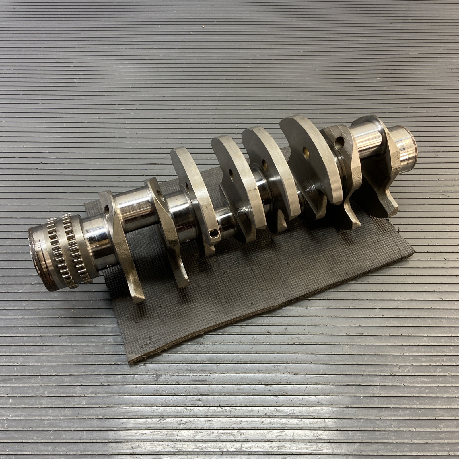 2018-2024 Ferrari Portofino F164 3.8L V8 Engine Crankshaft 10k Miles OEM *NOTE*