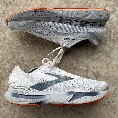 Brooks Men Adrenaline GTS 24 1104371D129 Gray Running Shoes Sneakers Size 13D