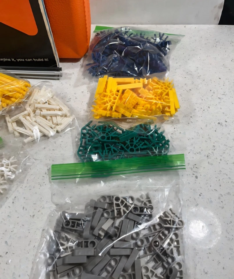 Vintage 1993 K'NEX Intermediate Set #50015 Orange Case & Manual - Incomplete  - Image 4 of 4
