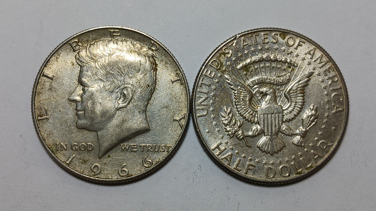 コレクション 1966 Kennedy Half Dollar 1x 1966 (P) Kennedy Half Dollar - 40% Silver - One US $0.50 Coin