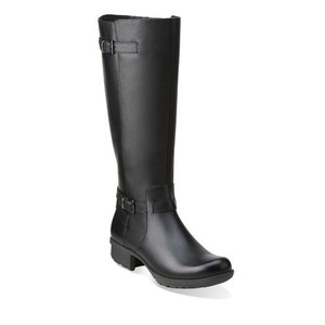 clarks boots women