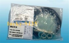 1Pcs New Omron Proximity Switch E2E2-X8MD1 12-24VDC