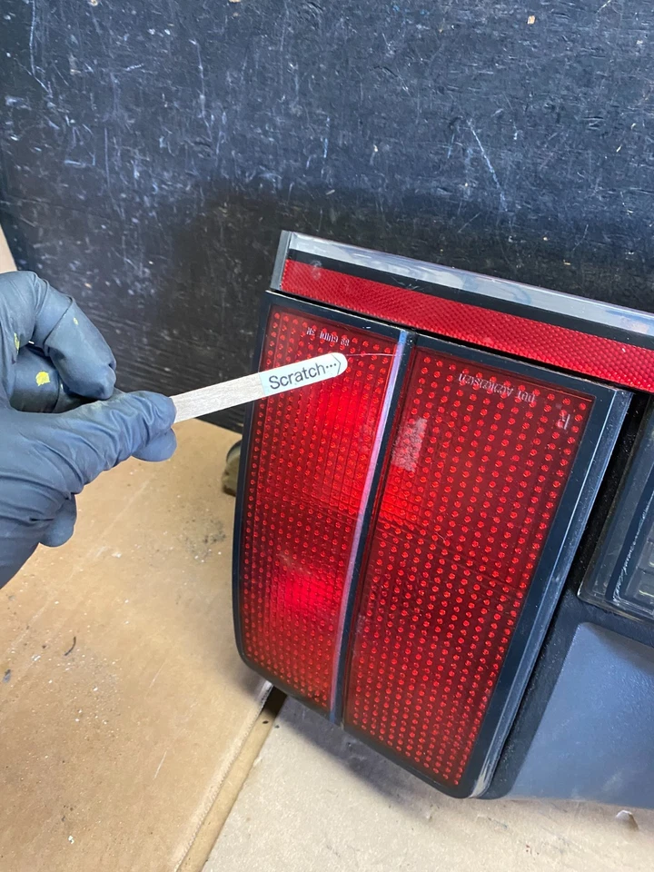 1990 to 1991 Oldsmobile Calais Trunk Mounted Tail Light S1444 PS - Imagem 4 de 4