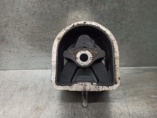 Support moteur Mercedes VANEO